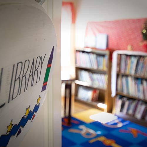 Library at The Dorris-Eaton preschool in Alamo, CA
